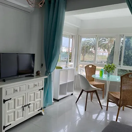 Apartamento Palmeras *